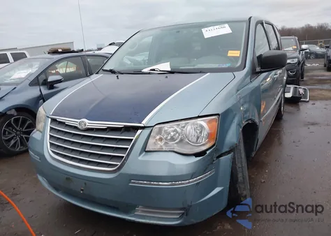 2010 Chrysler Town & Country New Lx z USA, uszkodzony, nr VIN 2A4RR2D16AR414672